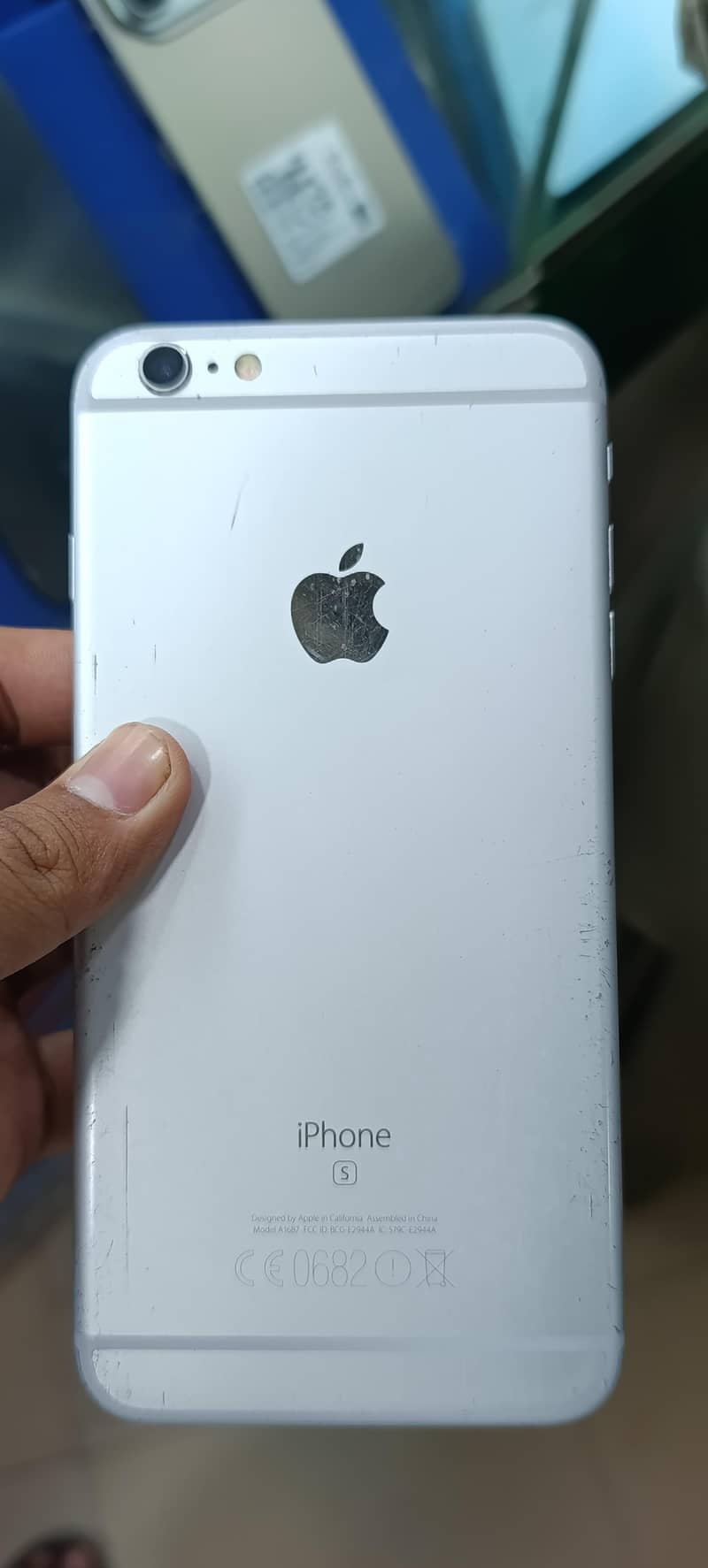 Apple iPhone 6S Plus 1