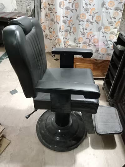 used Salon chair
