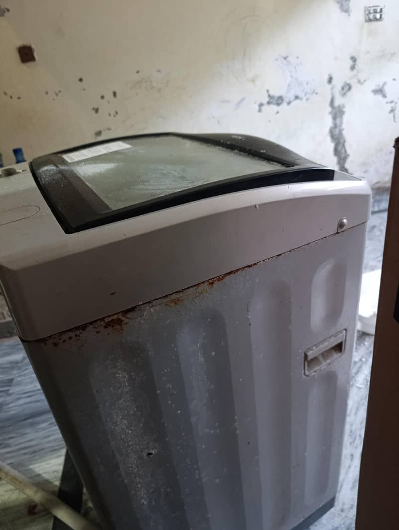 Haier automatic machine 1