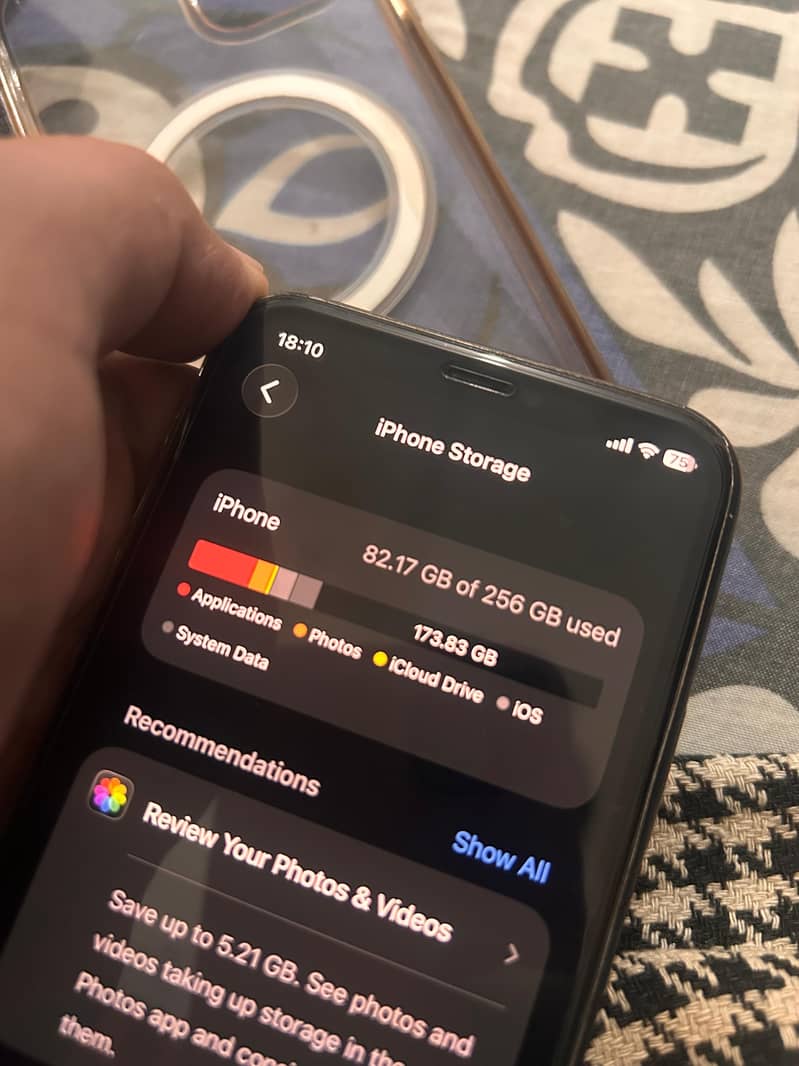 Apple iPhone 11 Pro 3
