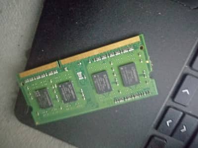 Laptop ddr3 1gb stick of ram kingston.