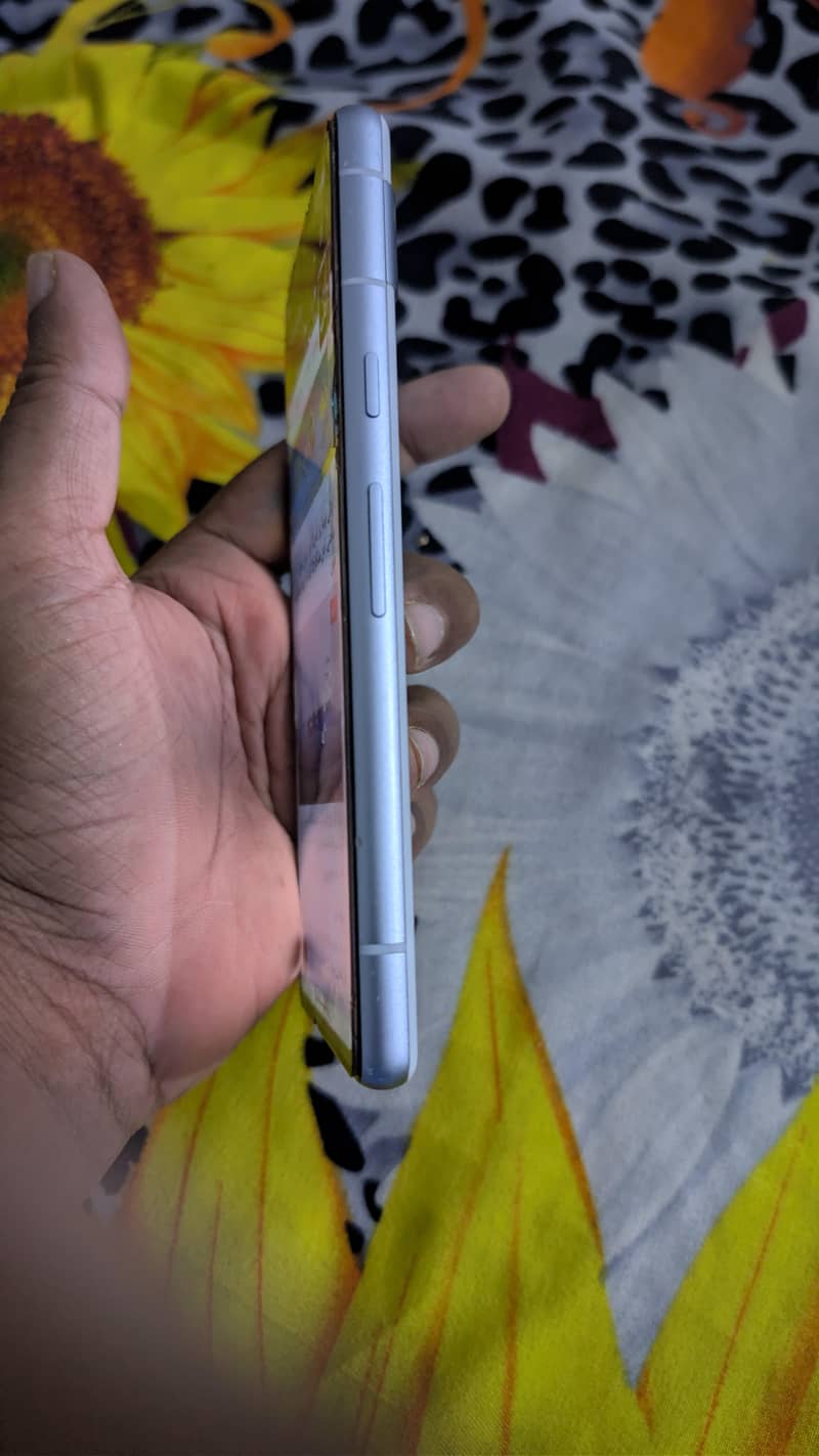 Google Pixel 7a 1