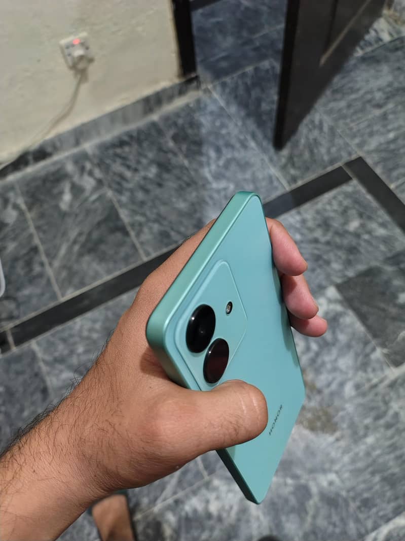 Honor play 10 9