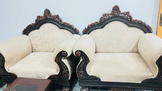 Chenoti 5 seater