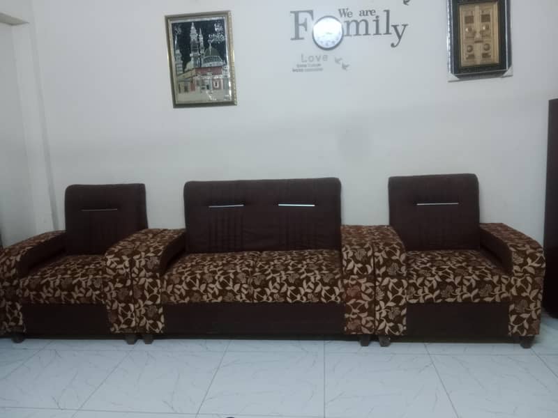 4 Seater sofa set 1