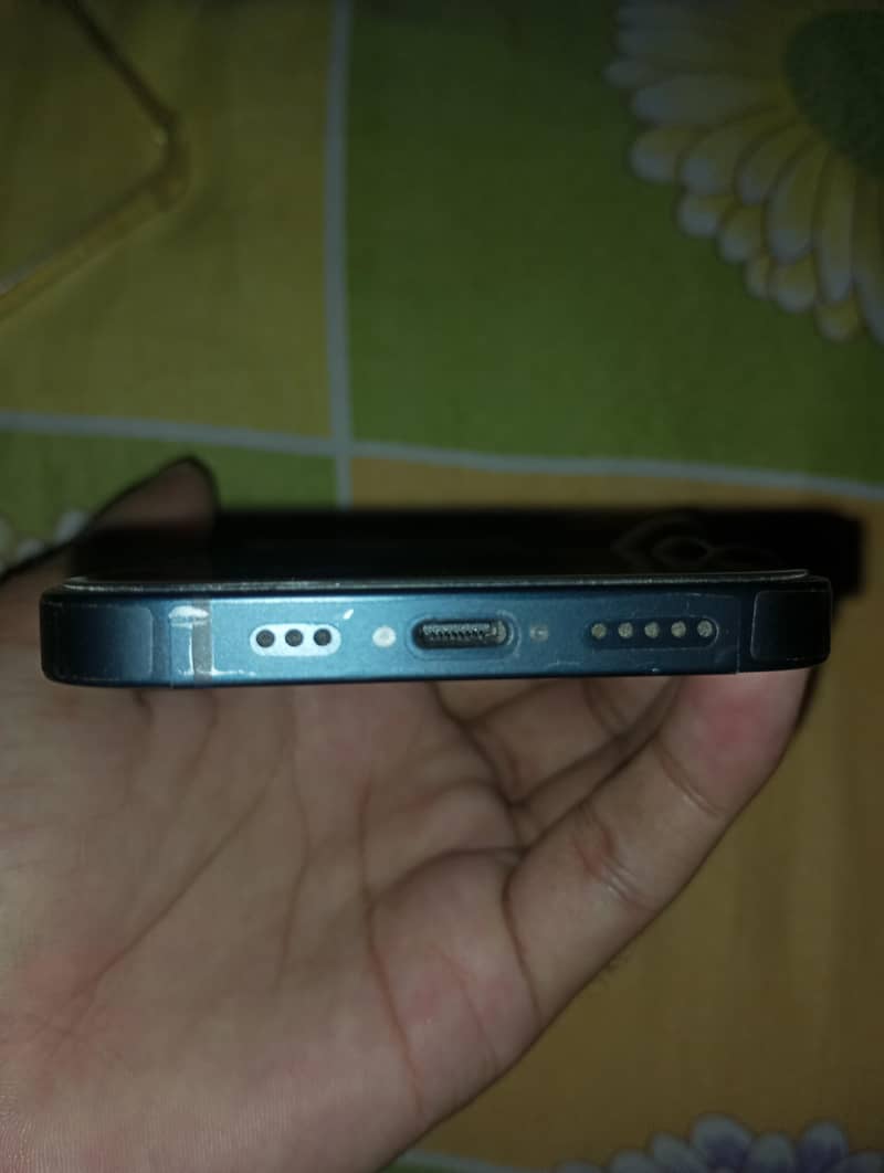 Apple iPhone 14 1