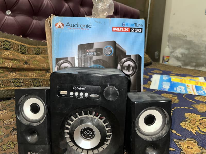 Audionic Max 230 9/10 condition 0