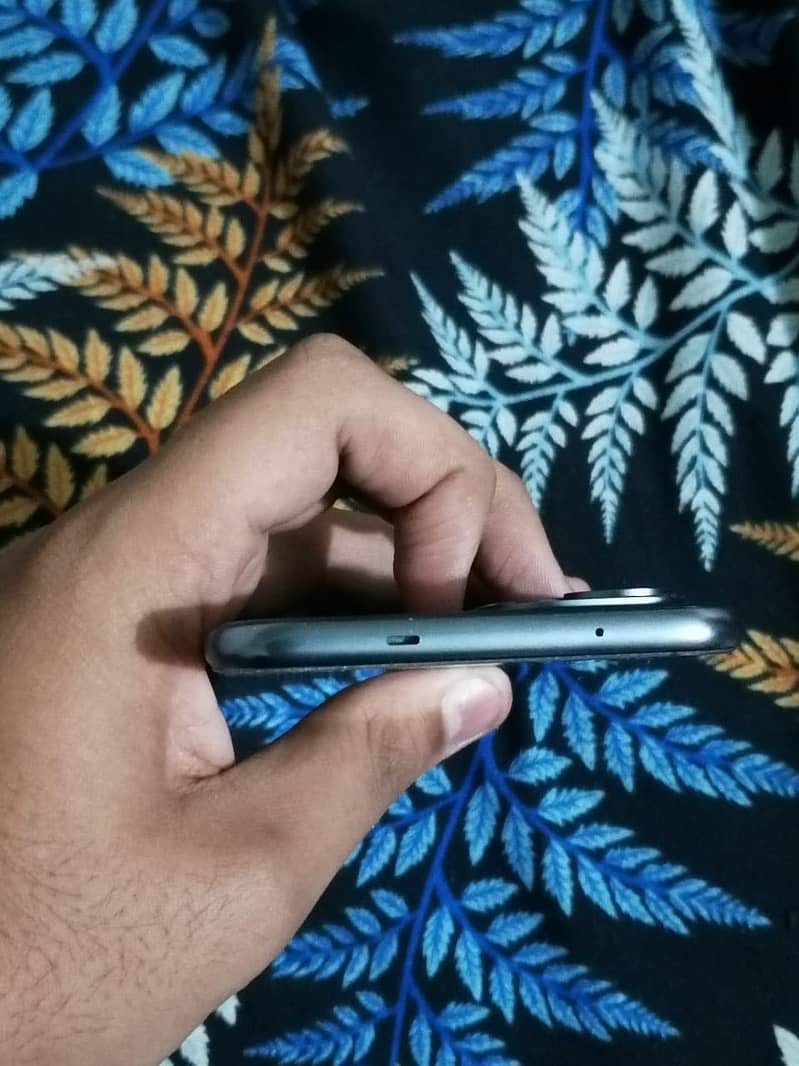 Tecno spark 40 pro plus 6