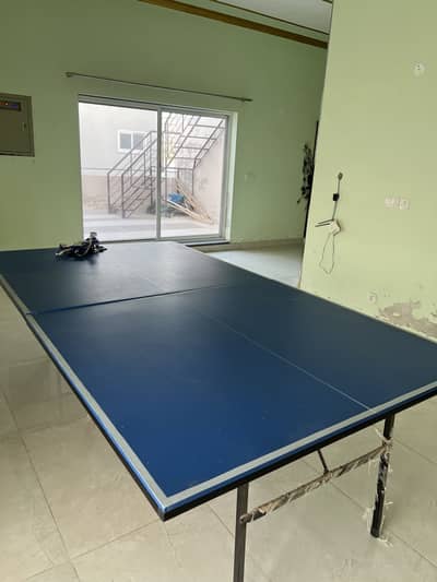 Table tennis
