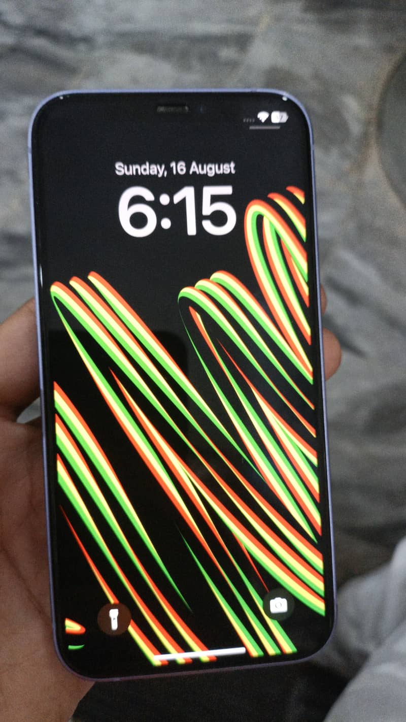 Apple iPhone 12 2