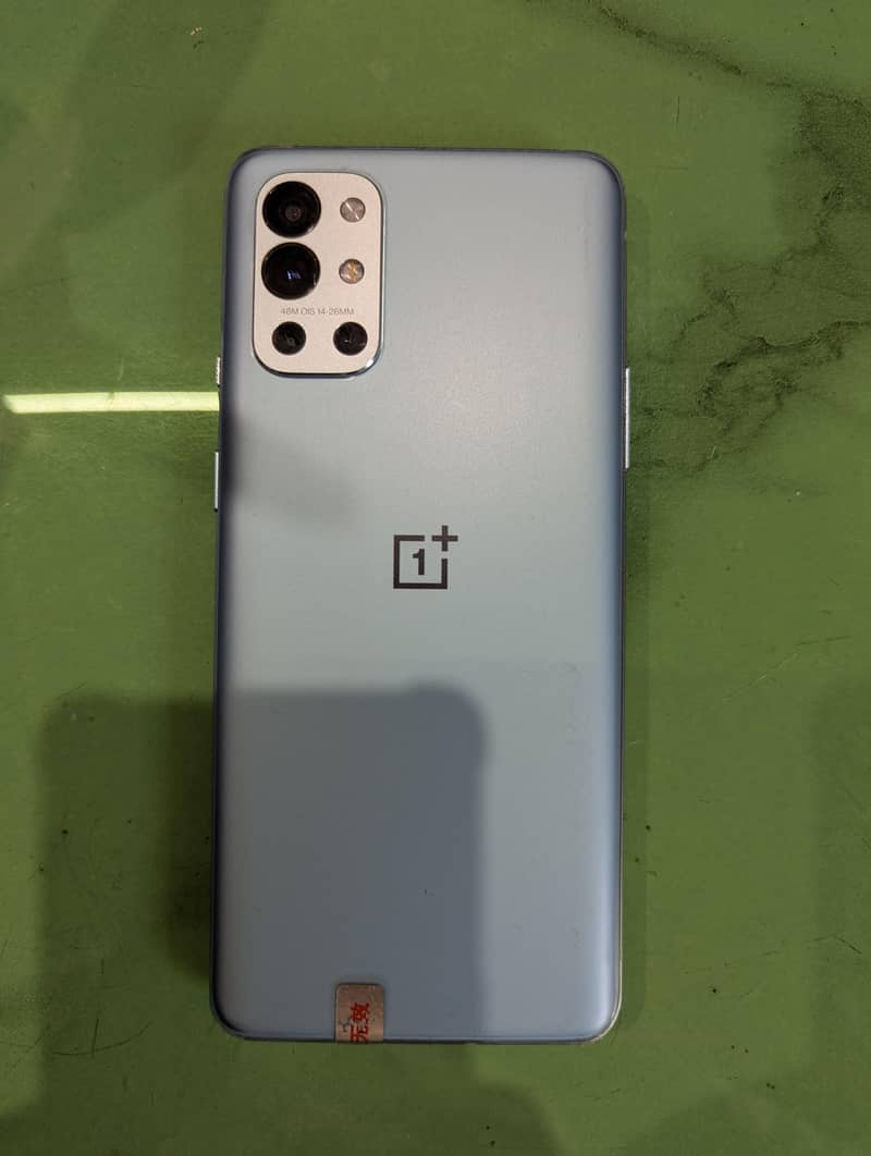 One Plus 9R 0