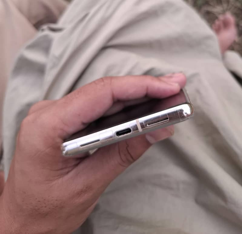Google Pixel 7 Pro 2