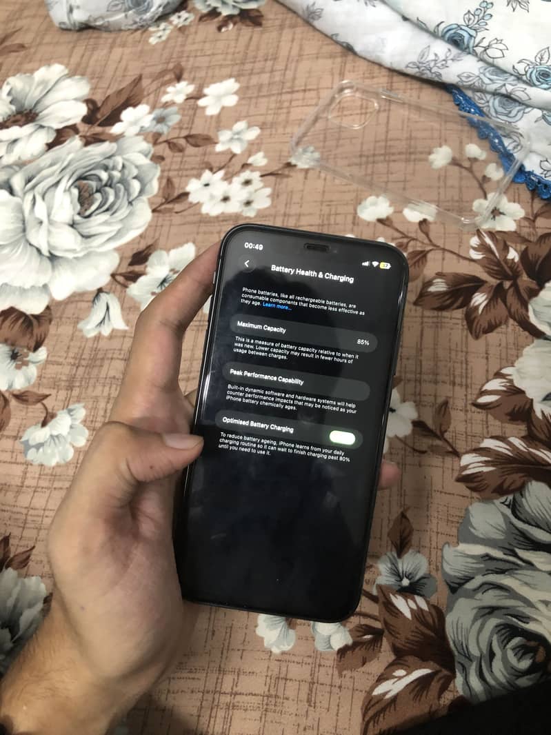 Apple iPhone 11 2