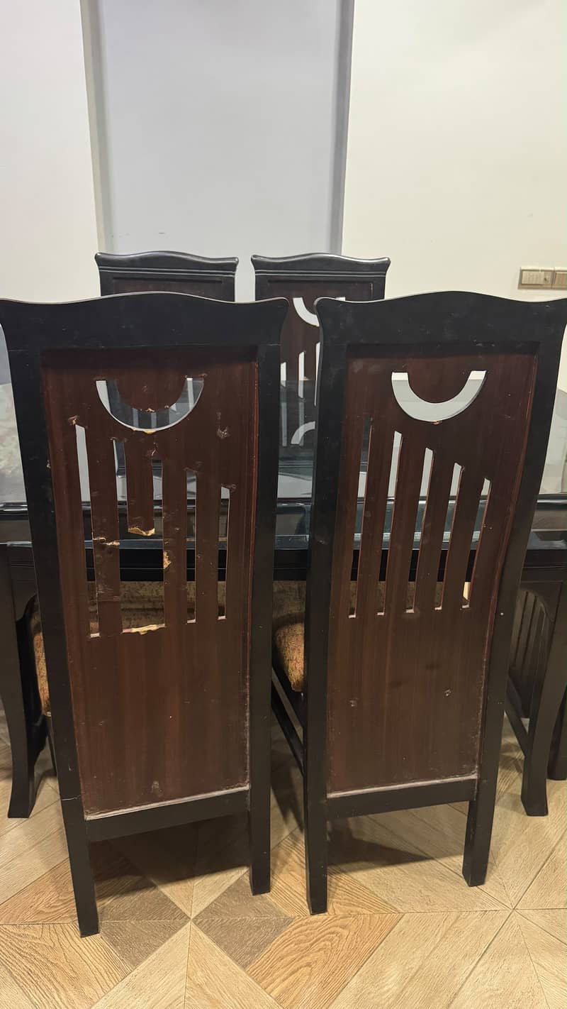 Dining Table + Sofa seat 1