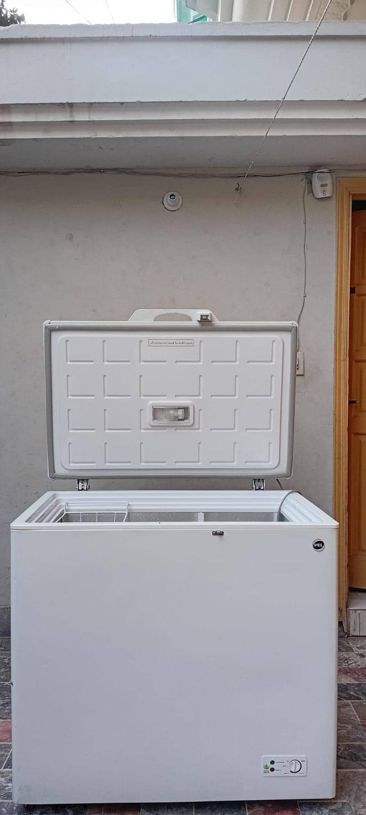 D Freezer 1