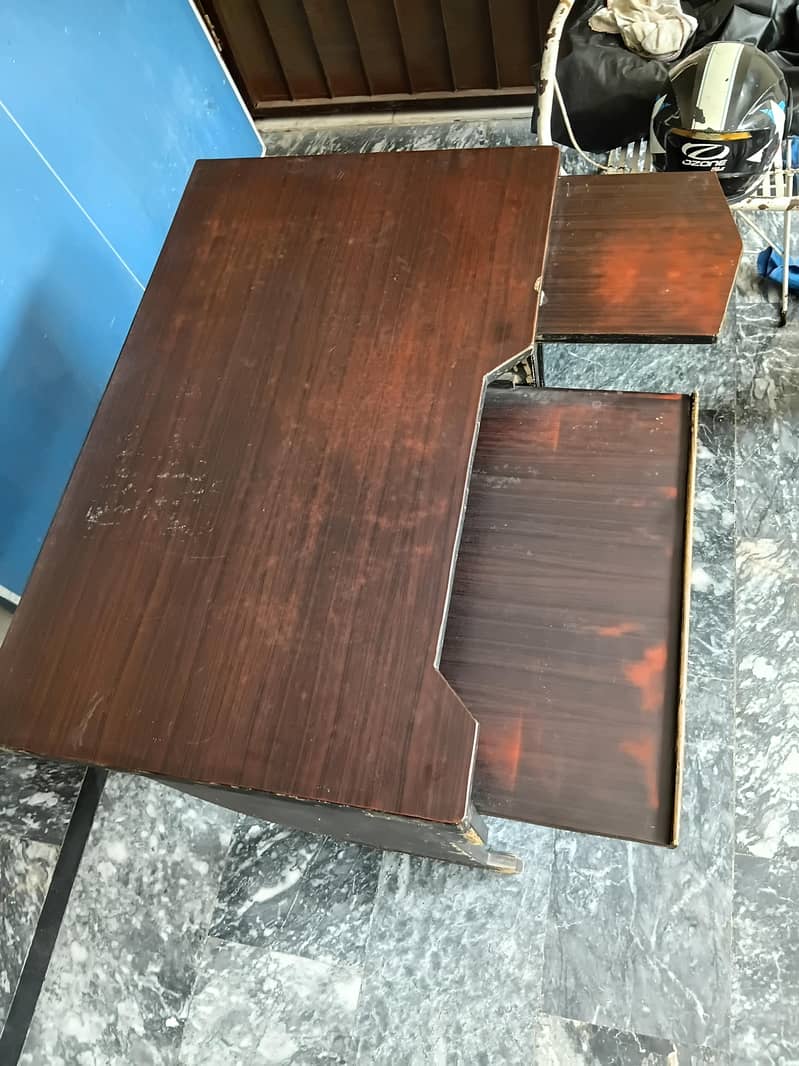 computer table with chair 4