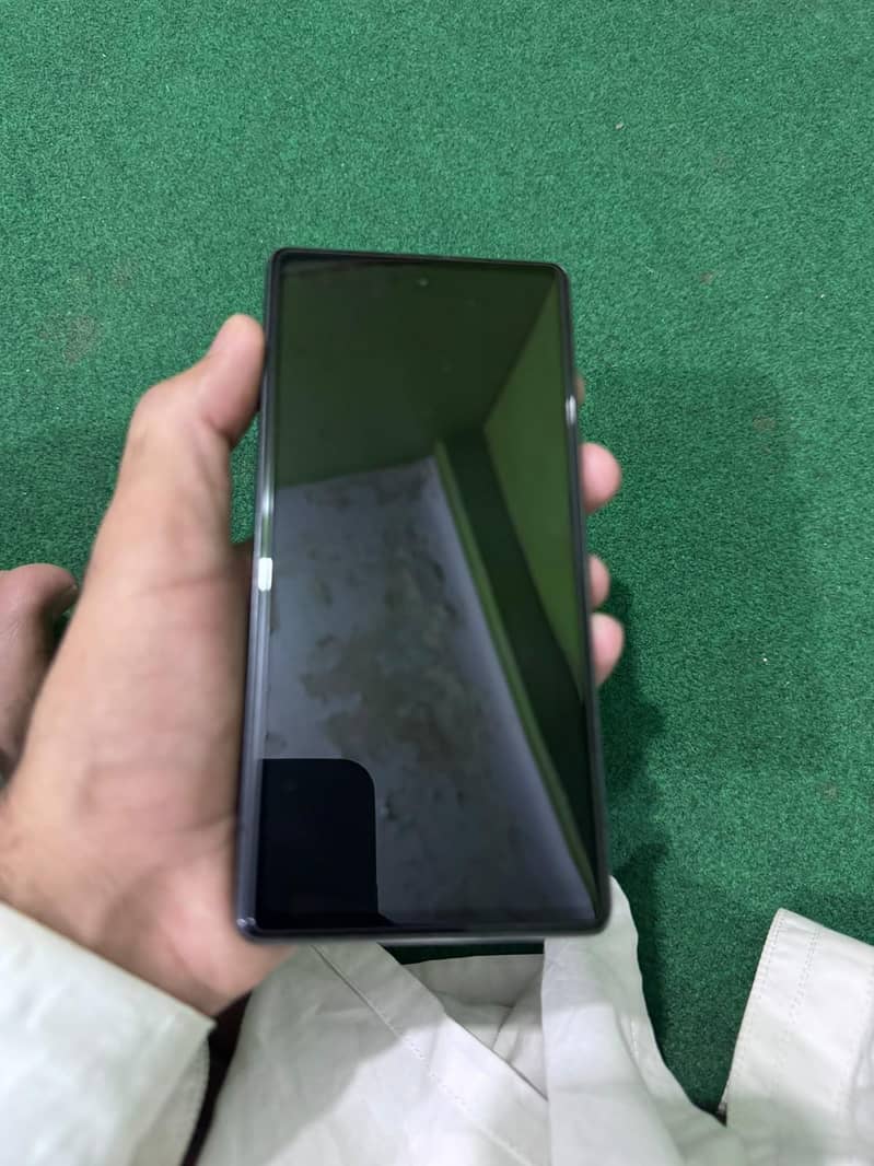 Google Pixel 7a 5