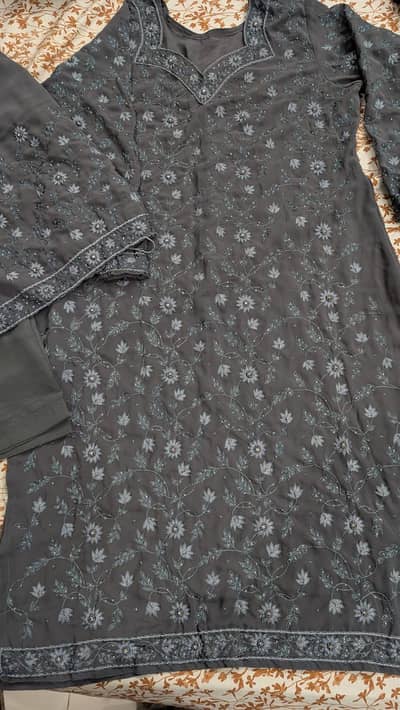 gray color