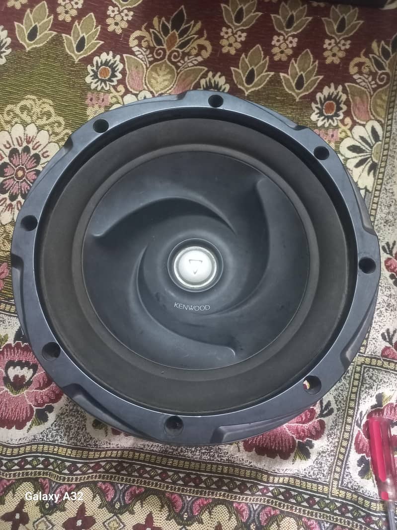 woofer 0