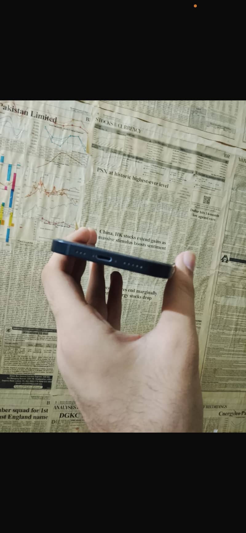 Apple iPhone 12 1