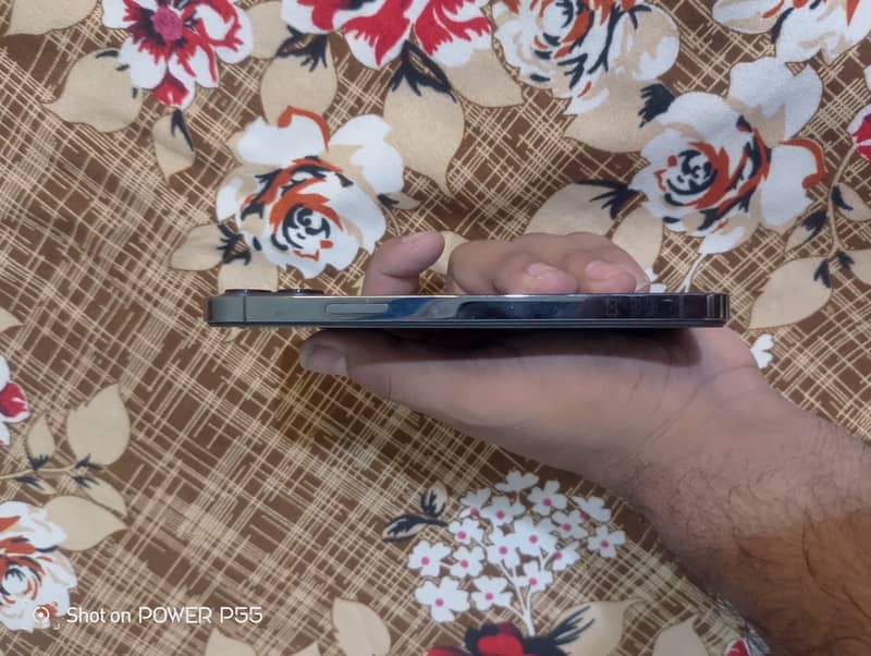 Apple iPhone 12 Pro 5