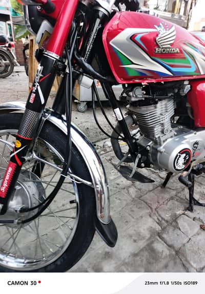 Honda cg 125 model 2023 Urgent sale condition all ok ntact 03278795459