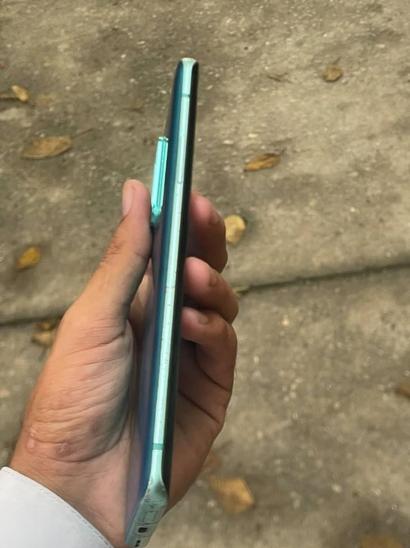 One Plus 8 Pro 0