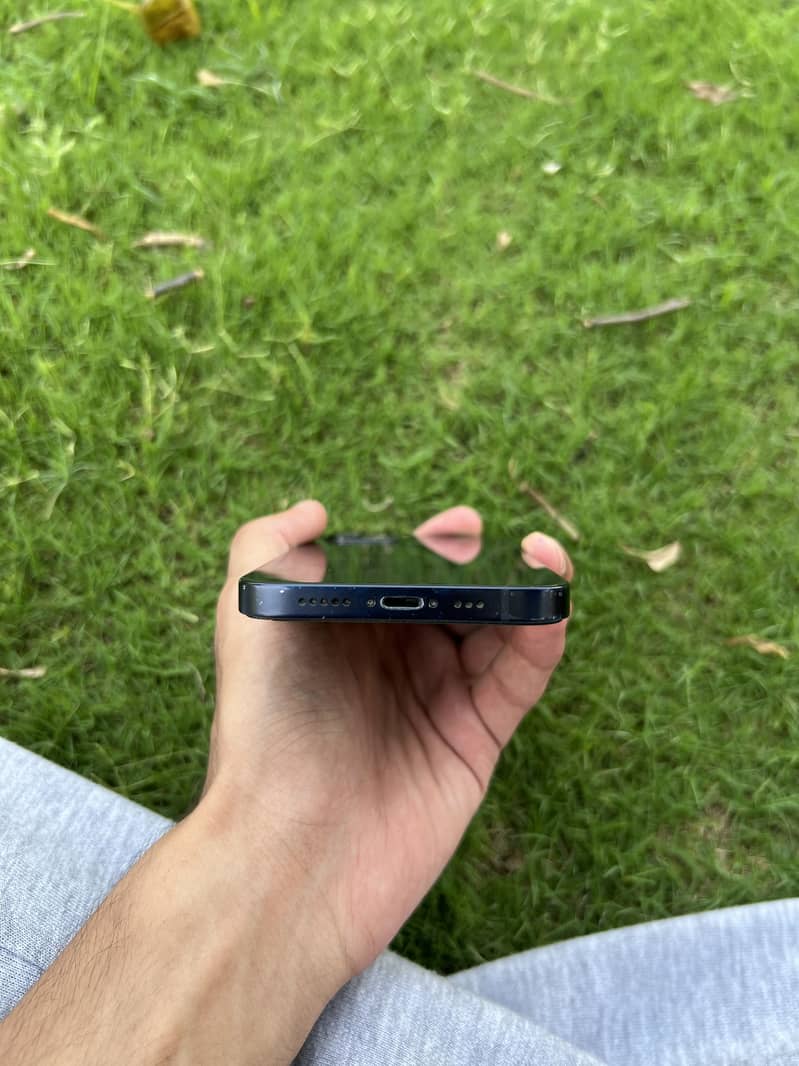 Iphone 12 JV 6
