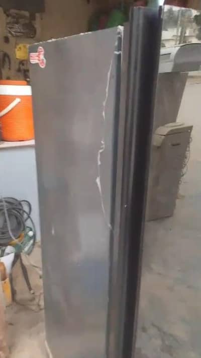 dawlans verticl freezer goood conditiin