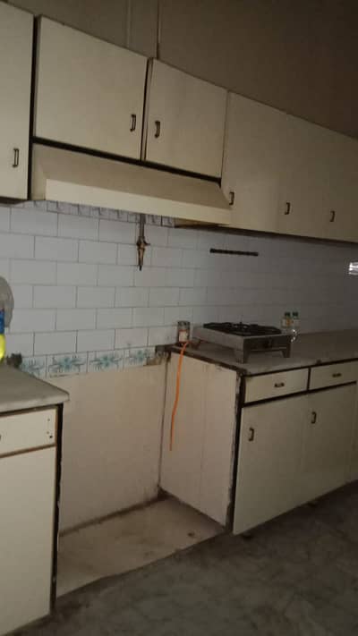 FLAT AVAILABLE FOR RENT 2BED LOUNGE BLOCK D