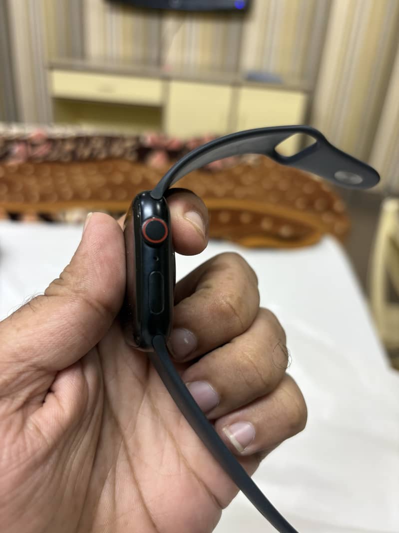Watch 3