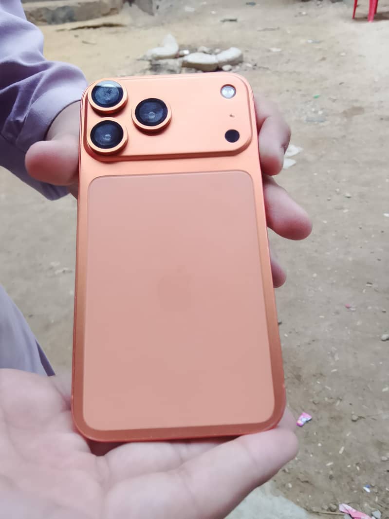 Apple iPhone 17 Pro 0