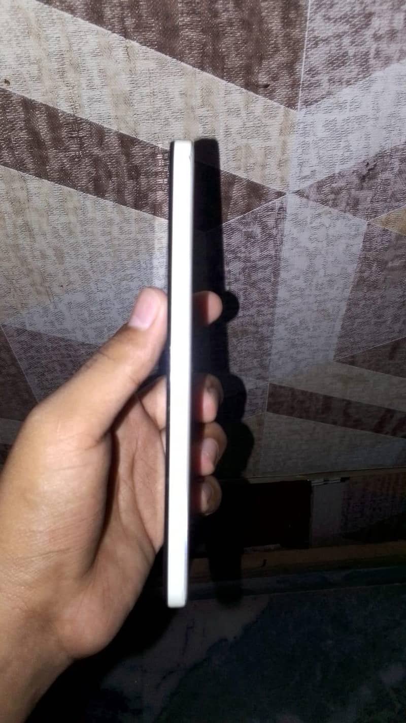 Motorola e13 1