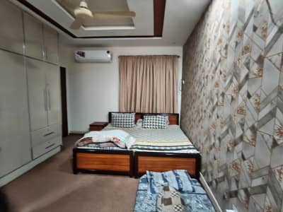LOWET PORTION FOR RENT BEAUTIFULL PORTIOM