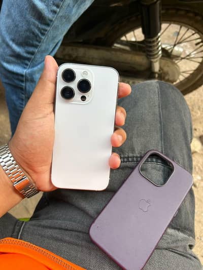 Apple iPhone 14 Pro