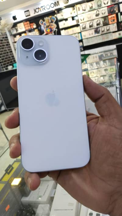 Apple iPhone 15