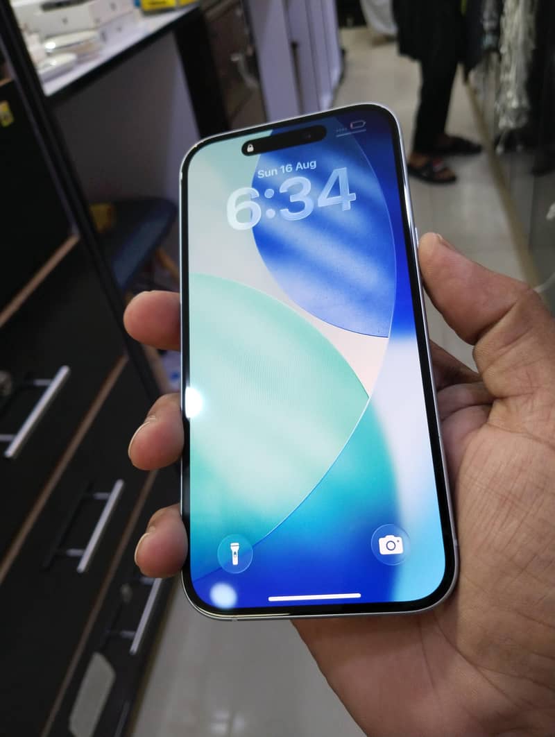 Apple iPhone 15 1