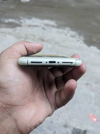 Apple iPhone XR