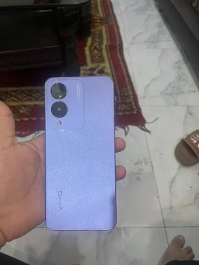 Vivo Y17s