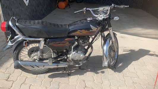 Honda 125 black for sale