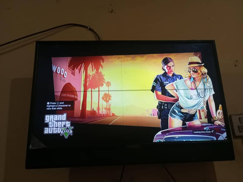 Xbox 360 with 1 wire controller 10