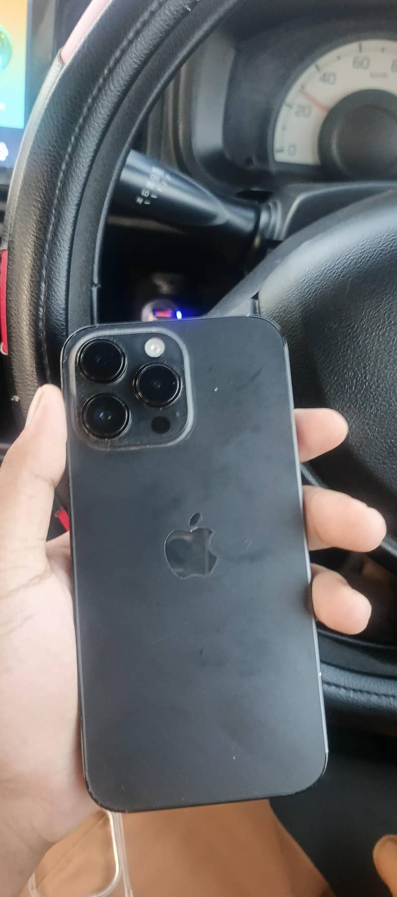 Apple iPhone 14 Pro Max 1