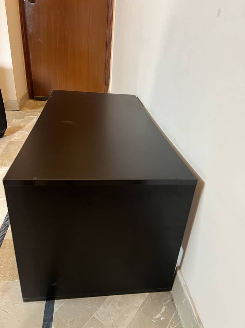 Center tables 6