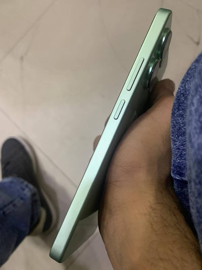 Xiaomi Redmi Note 13 2