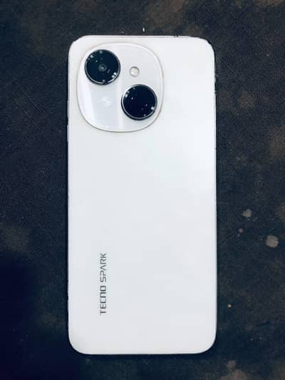 Tecno Spark Go 1