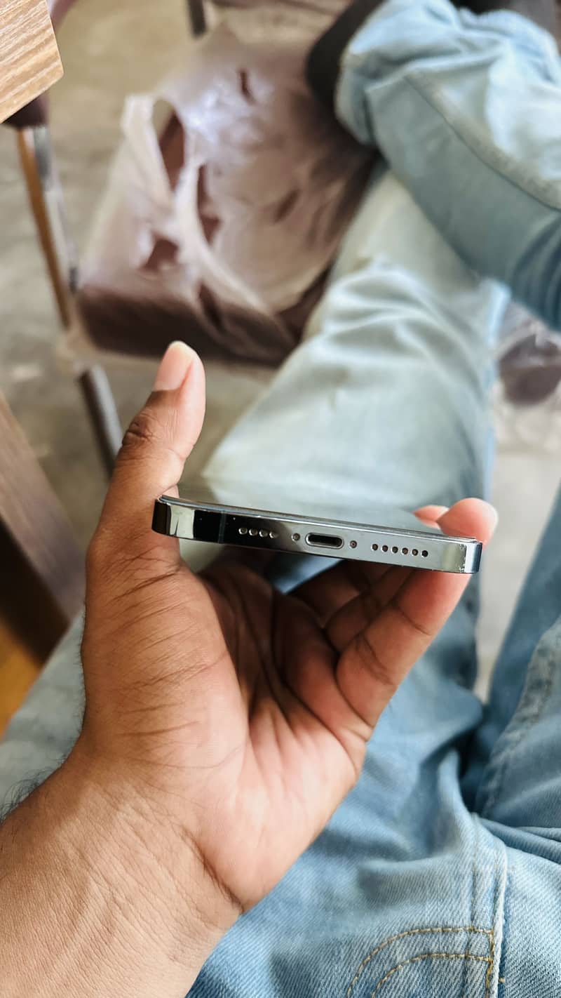 Apple iPhone 12 Pro Max urgent sell 2