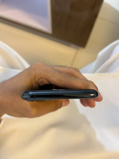 Iphone 11 pro max 64 gb