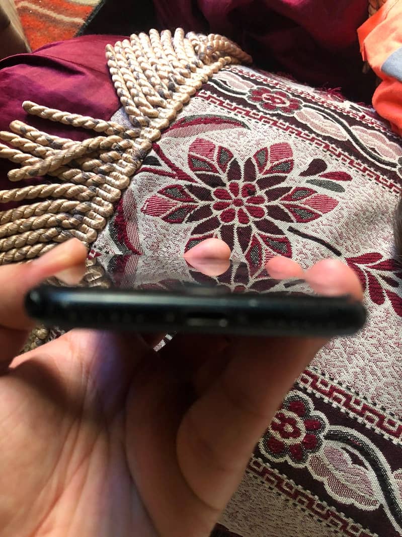 Apple iPhone SE 2