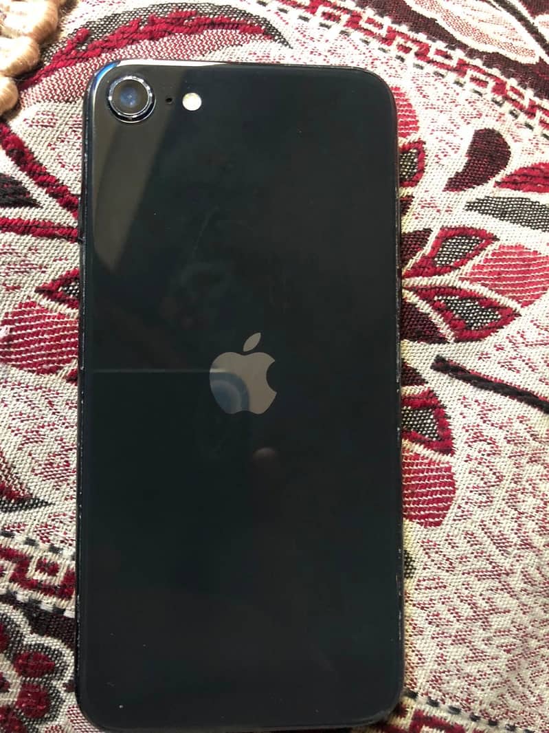 Apple iPhone SE 6