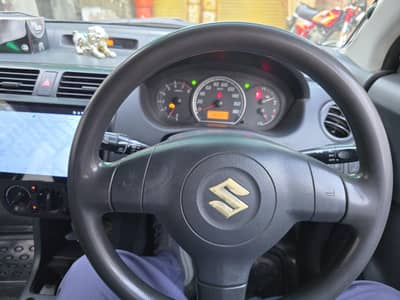 Suzuki Swift 2013